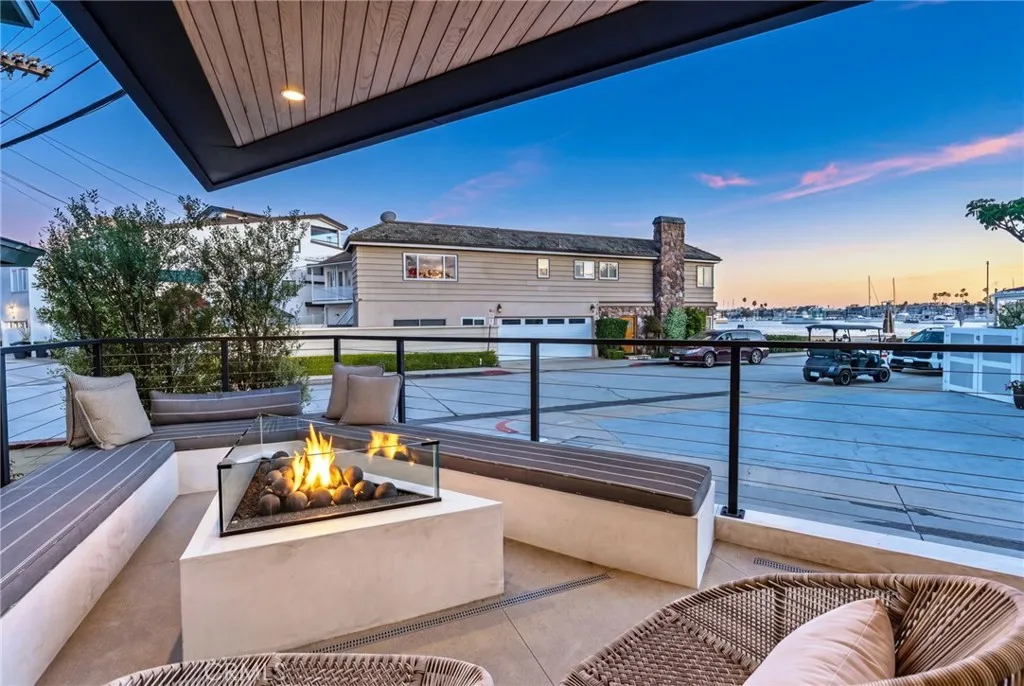109 Turquoise, Newport Beach, CA, 92662