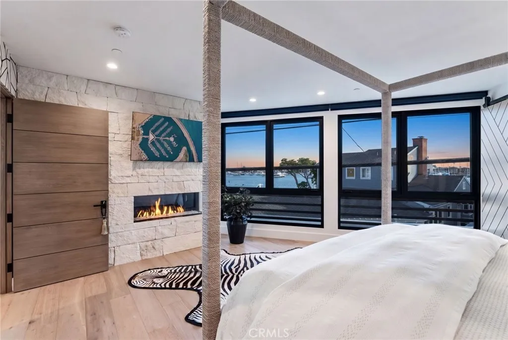 109 Turquoise, Newport Beach, CA, 92662
