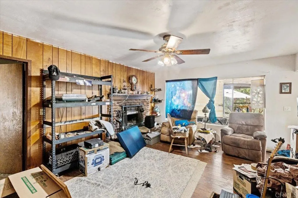 https://cdn.realtyfeed.com/cdn/127/306697391/0349c06c39f2085b03165287975112f6.webp