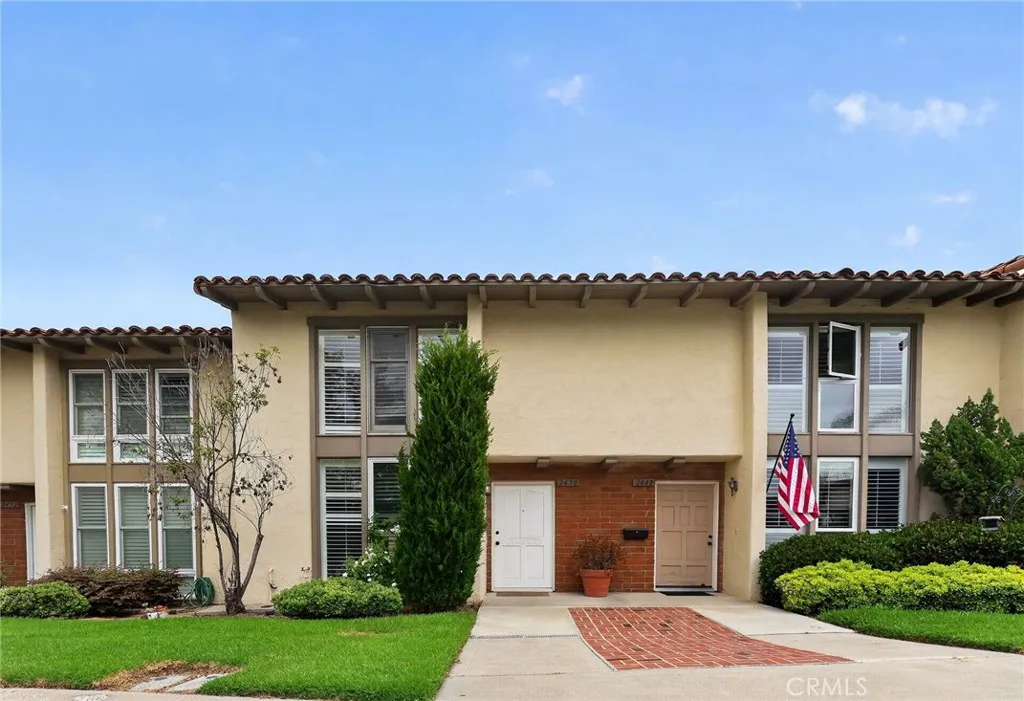 Newport Beach, CA 92660