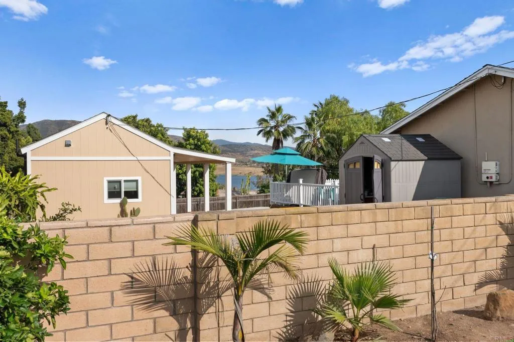 https://cdn.realtyfeed.com/cdn/127/306697419/1e79e138ec39ef5c26797400681c5c7c.webp