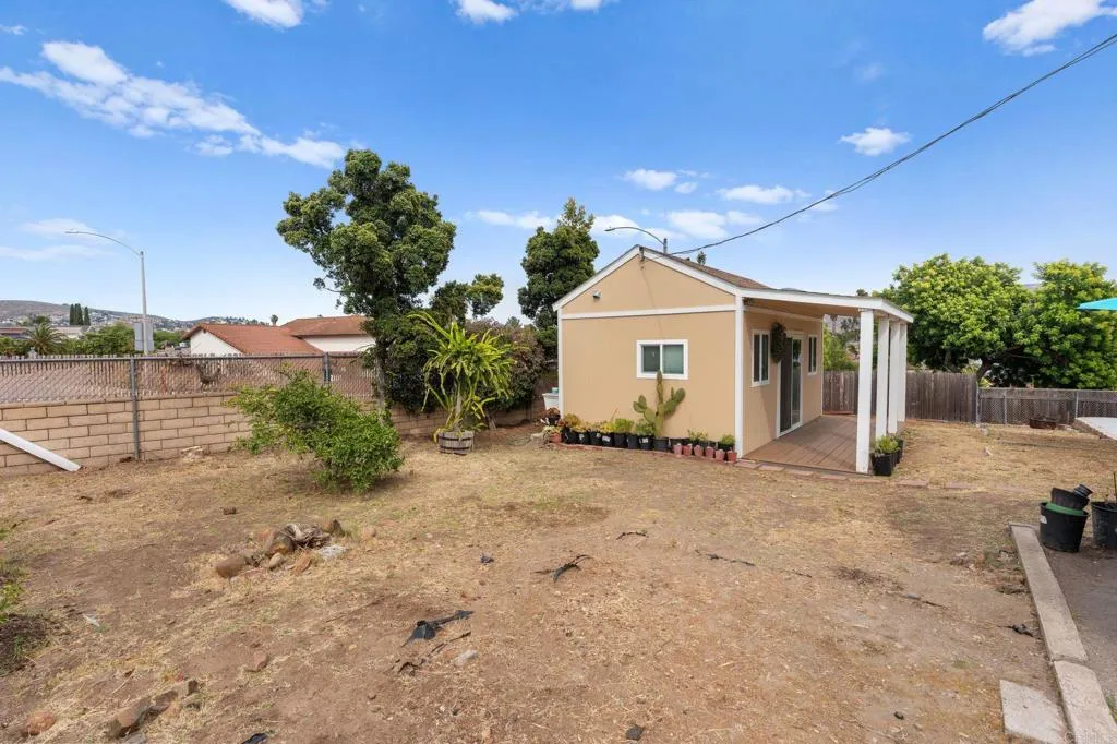 https://cdn.realtyfeed.com/cdn/127/306697419/26b3e1585e7df8f8eb183a2743d269ba.webp