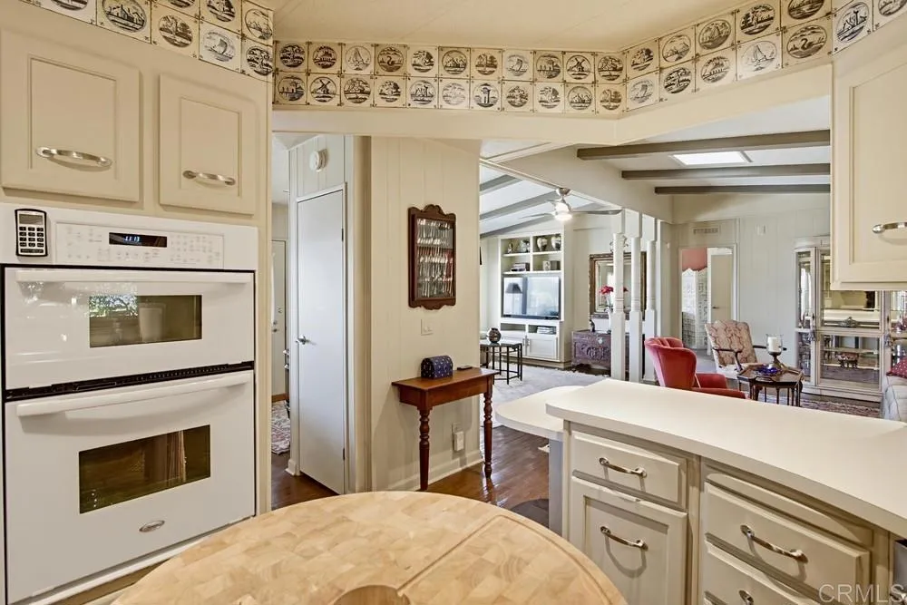 https://cdn.realtyfeed.com/cdn/127/306697439/9164aa1c51a918491c8821438a02537a.webp
