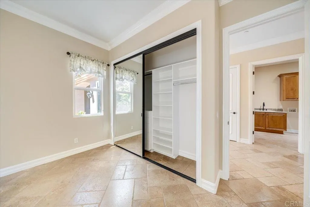 https://cdn.realtyfeed.com/cdn/127/306697489/501166f82ef8a428e1ad7dc5ba00fe67.webp