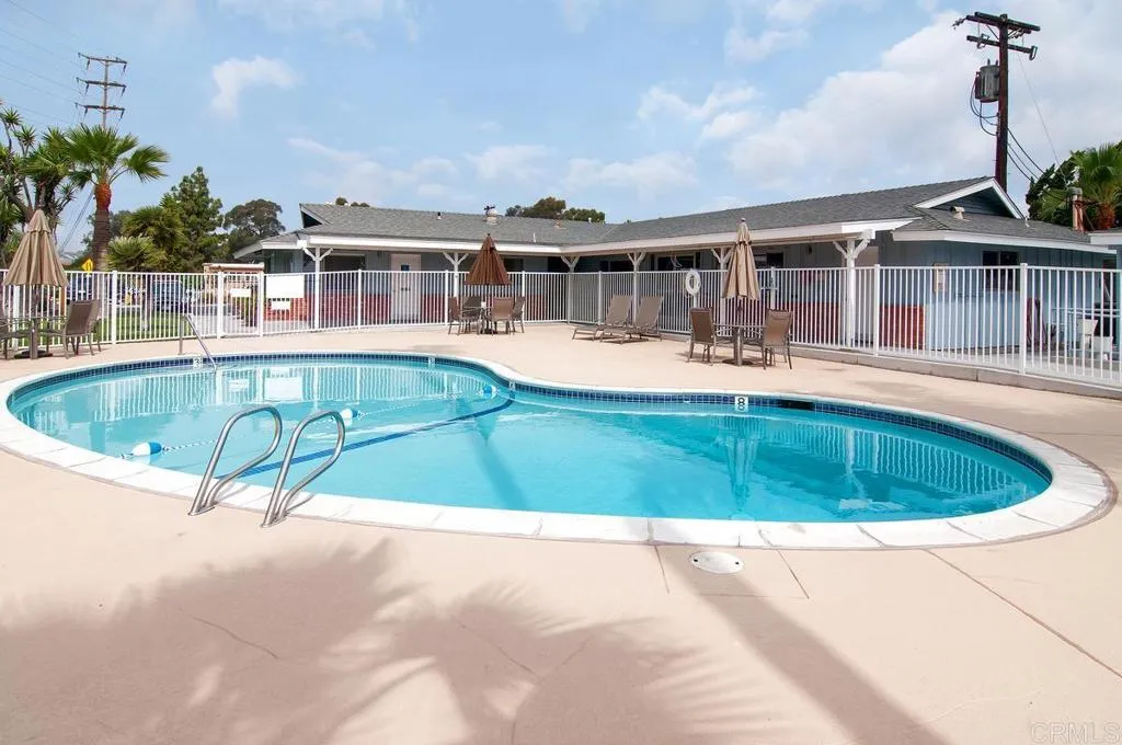 https://cdn.realtyfeed.com/cdn/127/306697574/a65a5ce432df6f4175dfe5dab8eea912.webp