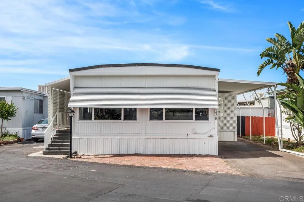 https://cdn.realtyfeed.com/cdn/127/306697574/b9577444ab7fb11bbfc4f78ca6001c52.webp