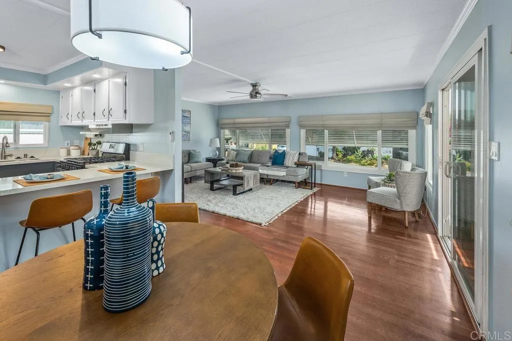 https://cdn.realtyfeed.com/cdn/127/306697574/fc445ac7d7fa95e23088121f2a185946.webp