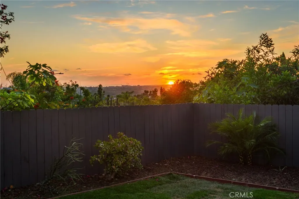 https://cdn.realtyfeed.com/cdn/127/306697579/6ac5e4c59deb05f5f05798c3699394f4.webp
