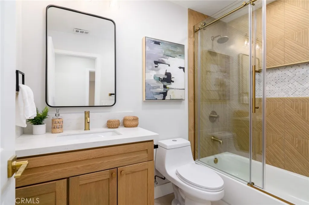 https://cdn.realtyfeed.com/cdn/127/306697579/6f3a09b7cb212a1dfd24eb42cf0ac16f.webp