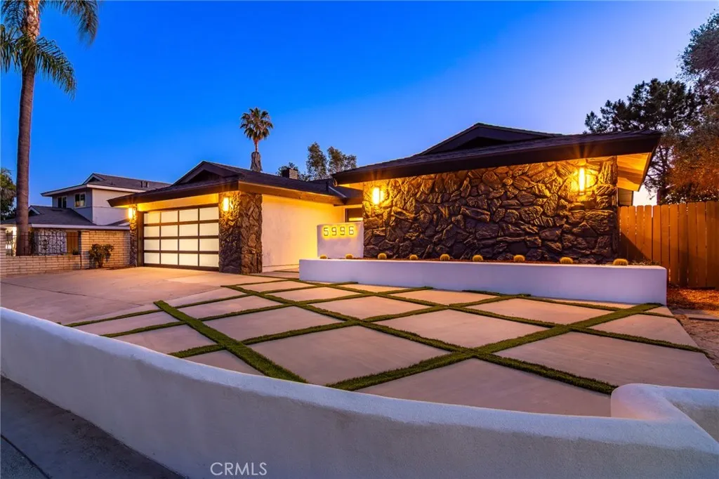 https://cdn.realtyfeed.com/cdn/127/306697579/8619da25bdbf01e8d3f45a8689691a1f.webp