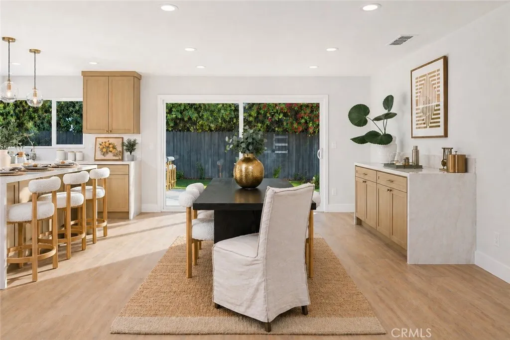 https://cdn.realtyfeed.com/cdn/127/306697579/9dc950a9f8479f8e66aa3860e76d0094.webp
