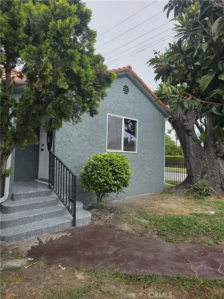Los Angeles, CA 90043