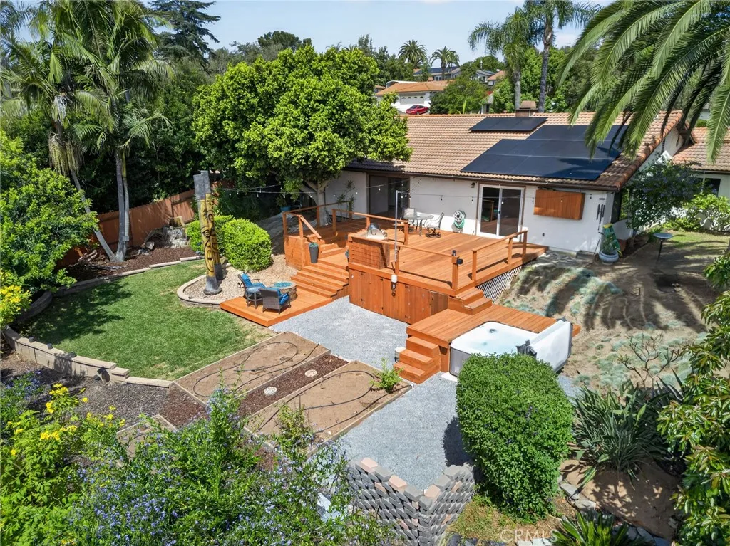 https://cdn.realtyfeed.com/cdn/127/306697611/18551f89e9c3d7ce3df54f2a91b44805.webp