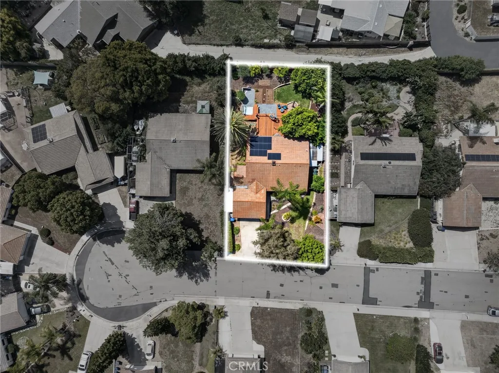 https://cdn.realtyfeed.com/cdn/127/306697611/2d20afae87c74513b7c63cc2abd63a2c.webp