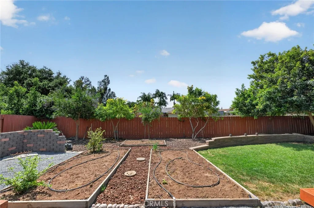 https://cdn.realtyfeed.com/cdn/127/306697611/d998887417ea502043e4a3079f6b30e4.webp