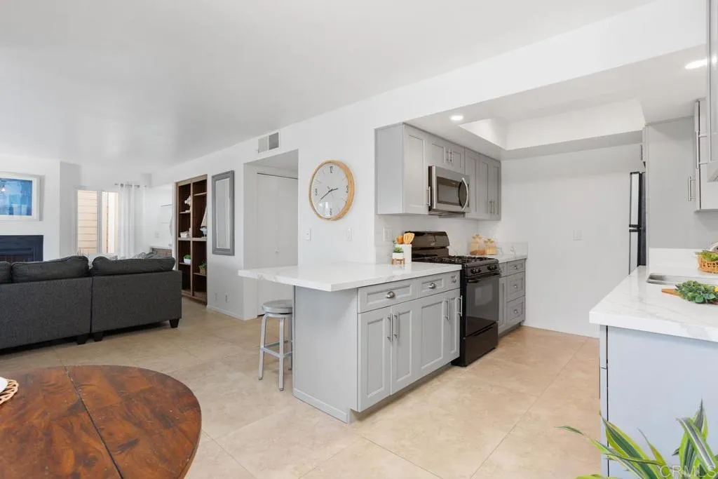 Photo #27: NDP2603835 Listing: Photo #27