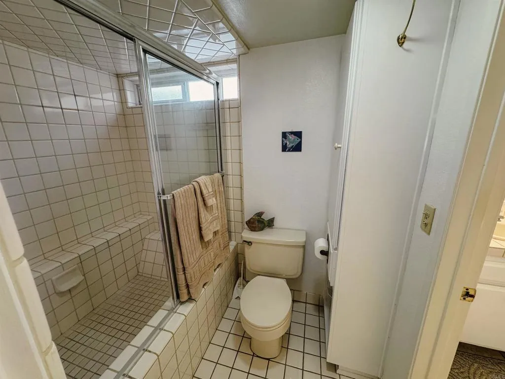 Photo #38: NDP2603835 Listing: Photo #38