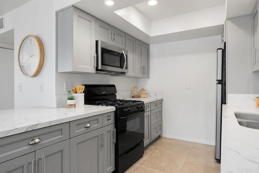 Photo #16: NDP2603835 Listing: Photo #16