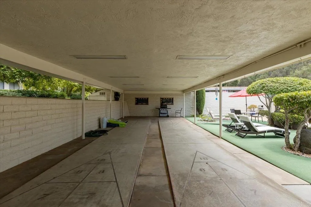 https://cdn.realtyfeed.com/cdn/127/306697639/02865aa387ead2284f1c25142d7b616a.webp