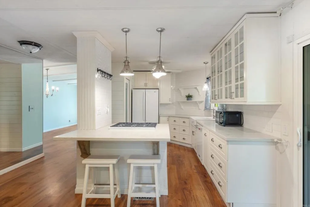 https://cdn.realtyfeed.com/cdn/127/306697639/71d01518b32106bae74412d47db9ac1a.webp