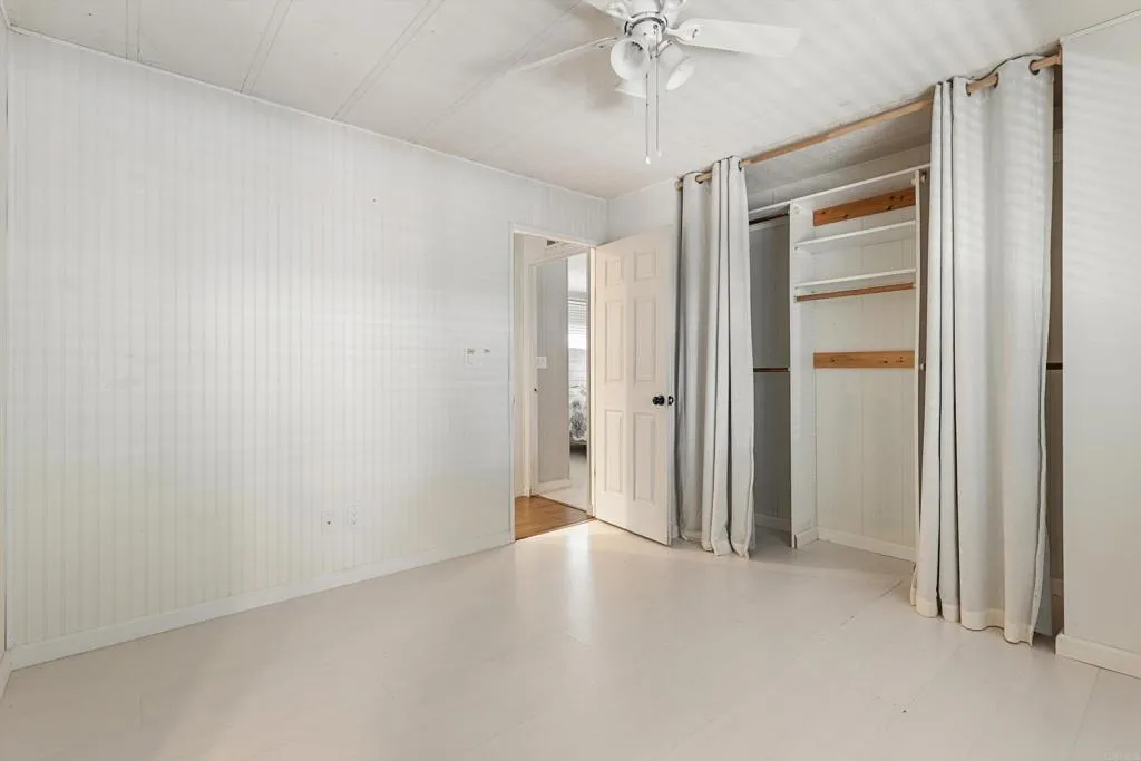 https://cdn.realtyfeed.com/cdn/127/306697639/8827f7adb09a08852d8fdbc98c5bd2d2.webp