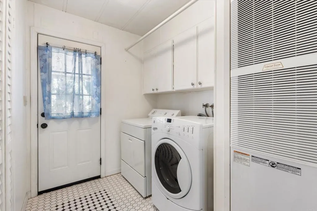 https://cdn.realtyfeed.com/cdn/127/306697639/8fb27dc4f67e1082f5c634130438162b.webp