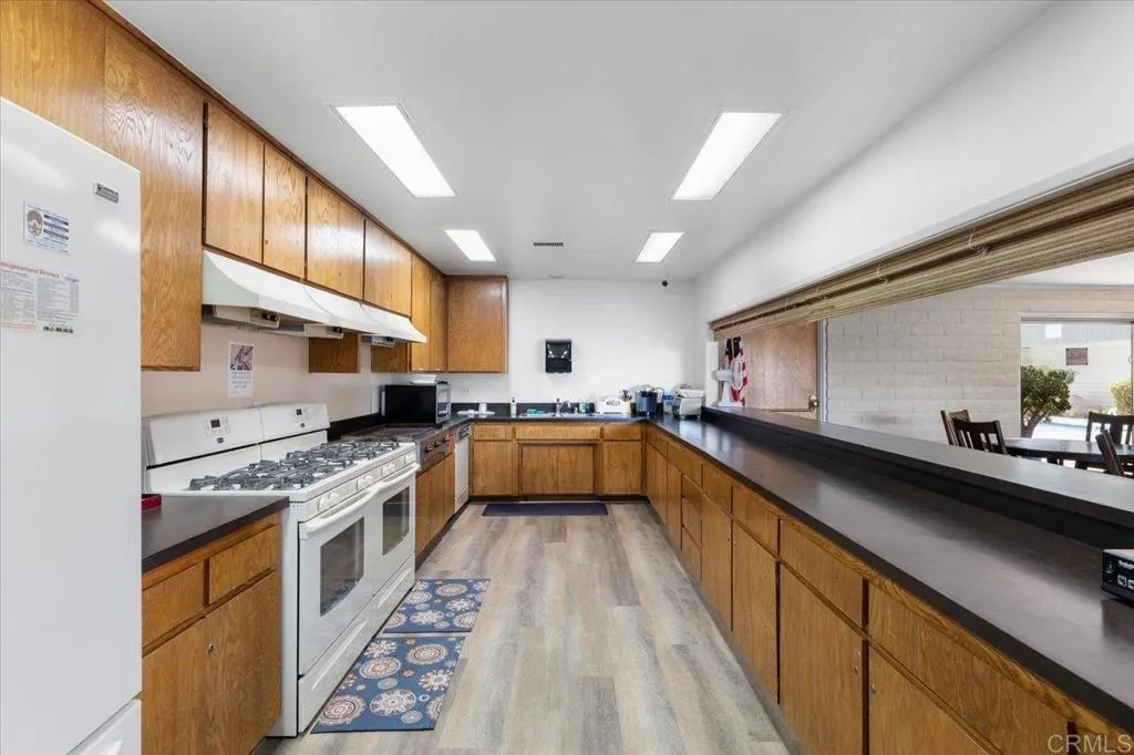 https://cdn.realtyfeed.com/cdn/127/306697639/fb883c44c52bc46f71b98c89e34b1098.webp