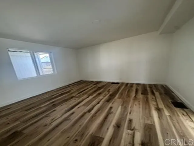 https://cdn.realtyfeed.com/cdn/127/306697640/27bb44c17efcabb99fef73865fb85951.webp