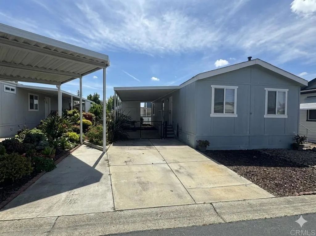 https://cdn.realtyfeed.com/cdn/127/306697640/b6db22d1b302655329b8ccc480c582e6.webp