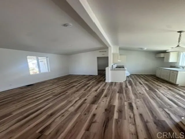 https://cdn.realtyfeed.com/cdn/127/306697640/e818b43c08c4d5fb05f346e3b0c785aa.webp