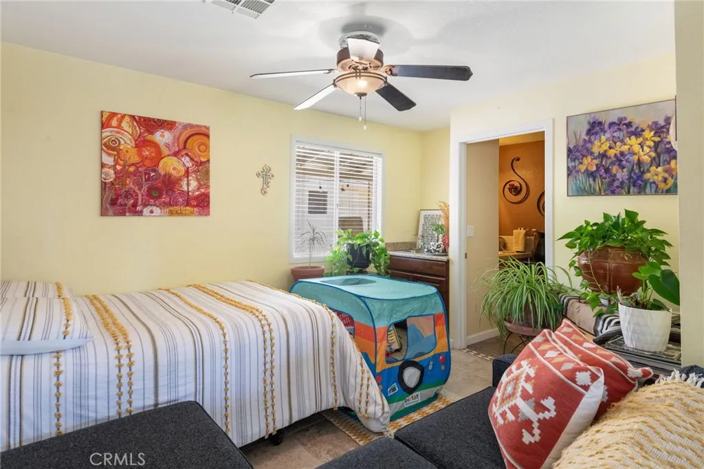https://cdn.realtyfeed.com/cdn/127/306697642/81cd30e16377334423abe834a71e1c3f.webp
