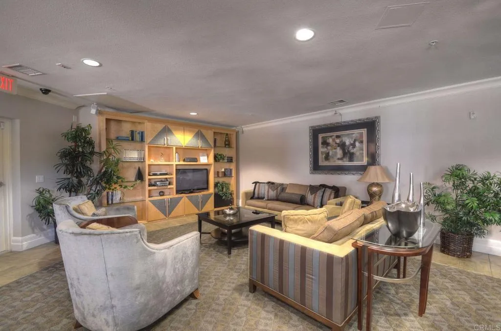 https://cdn.realtyfeed.com/cdn/127/306697656/795c3e94d3ef7f789a0eaf36c543de71.webp