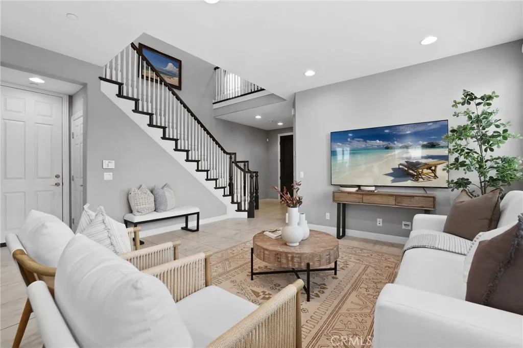 Lake Forest, CA 92630