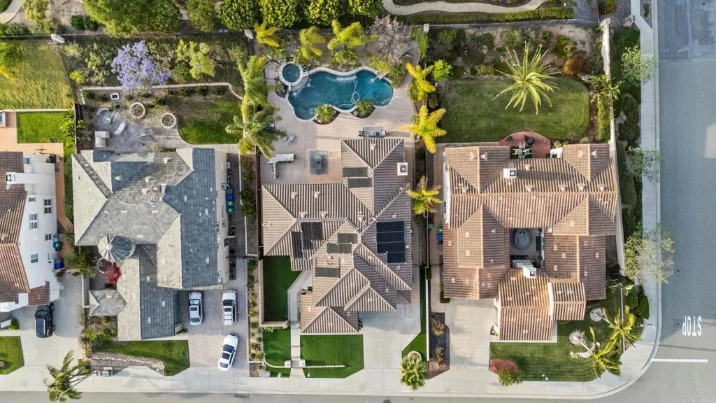 https://cdn.realtyfeed.com/cdn/127/306699833/1d95636a9e21567228de609ff2a639fb.webp