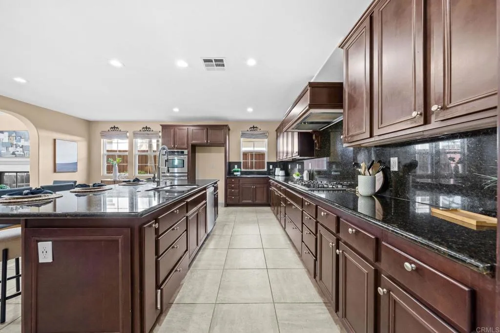 https://cdn.realtyfeed.com/cdn/127/306699833/261362984dbf8236cdb5db182f344784.webp
