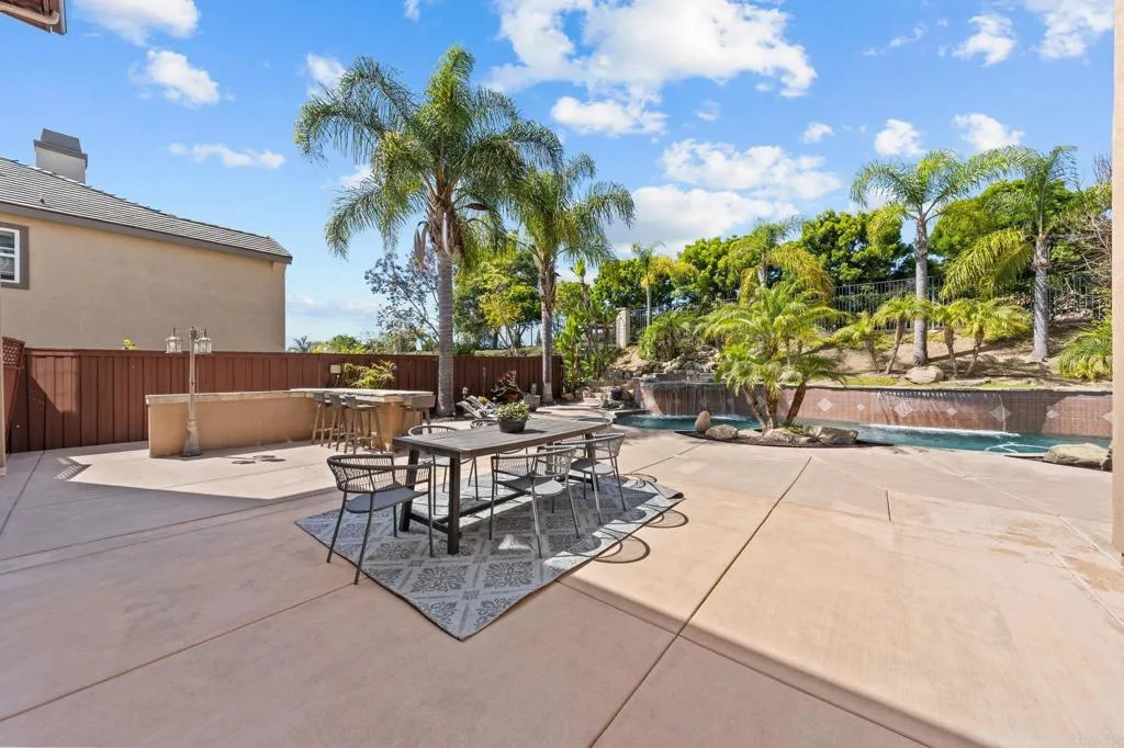 https://cdn.realtyfeed.com/cdn/127/306699833/8a94521a7e67275075c8b75de1c09e20.webp