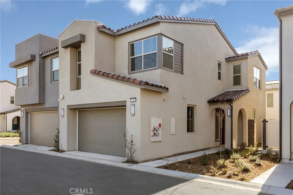 Fontana, CA 92336