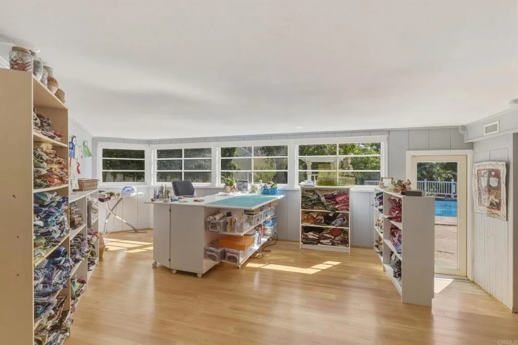 https://cdn.realtyfeed.com/cdn/127/306699872/76d93c17f7c37c43e2a1039a05b6bbca.webp