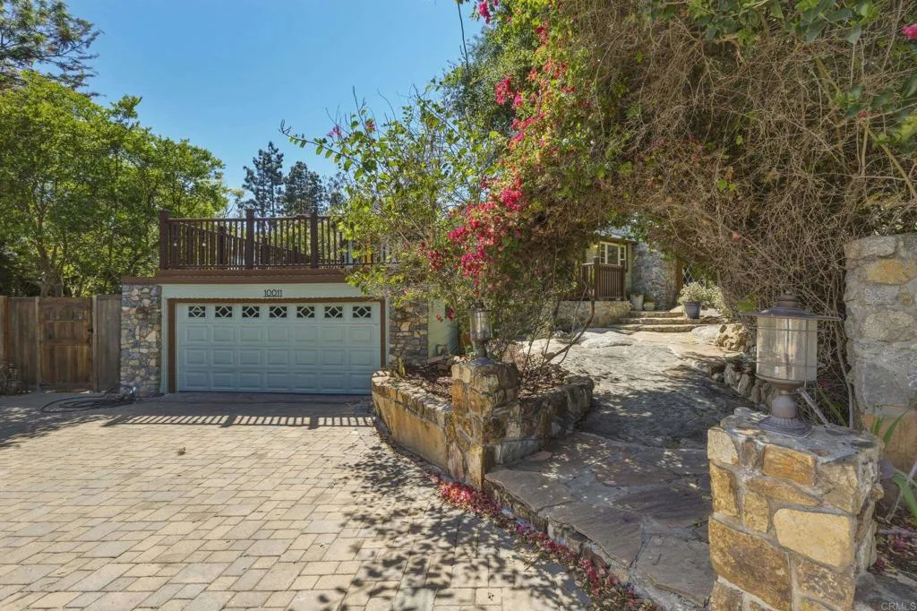 https://cdn.realtyfeed.com/cdn/127/306699872/9c88233b2daf8115f049145f24ed7e27.webp