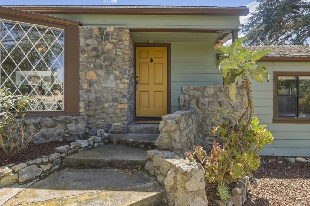 https://cdn.realtyfeed.com/cdn/127/306699872/9e9529b97da5ac97d5f4440de6ce8596.webp