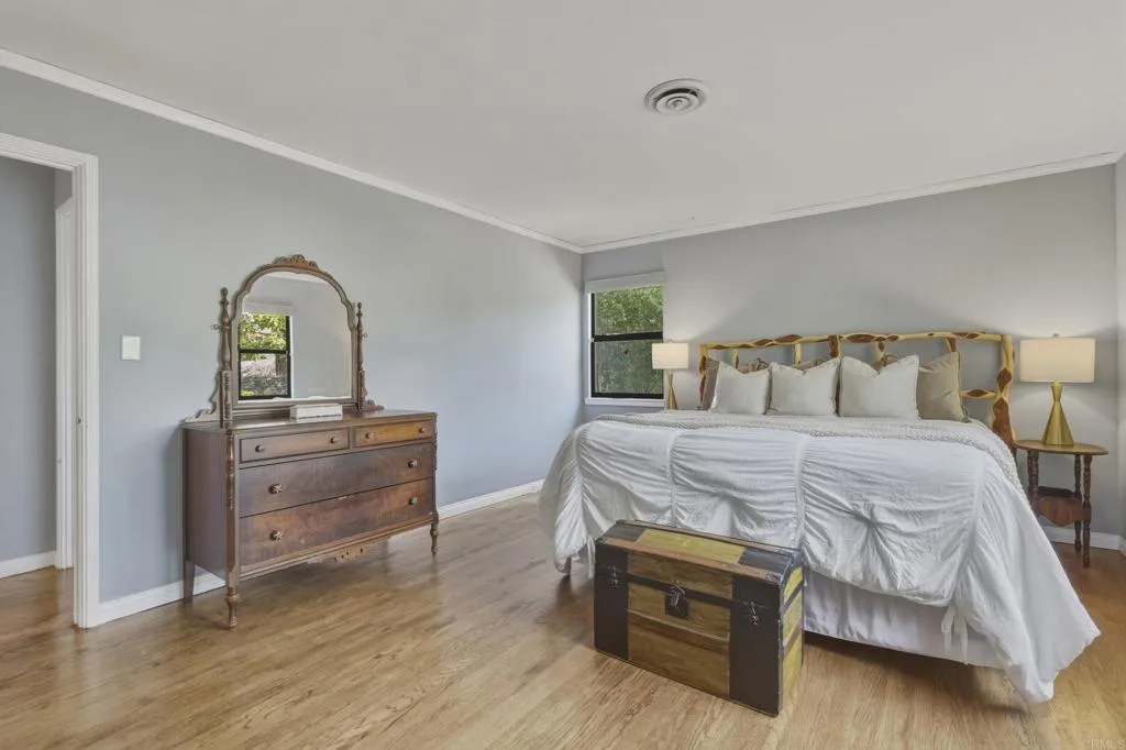 https://cdn.realtyfeed.com/cdn/127/306699872/c007772fd988deedba081dd46281d3ef.webp