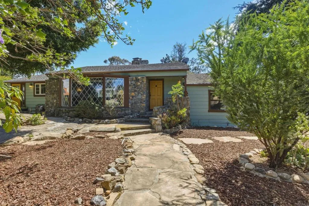 https://cdn.realtyfeed.com/cdn/127/306699872/d751c39f90432ab2e58bf27ef7b980bc.webp