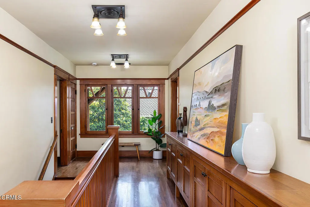 1361 Ridge Way, Pasadena, CA, 91106