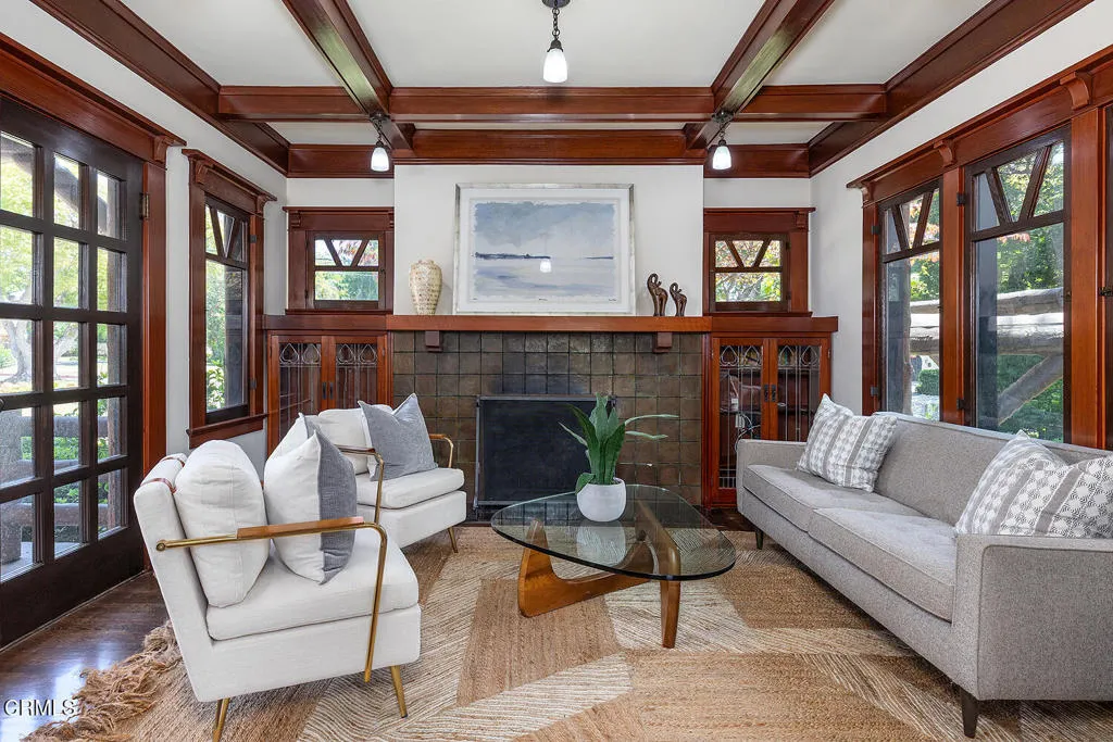 1361 Ridge Way, Pasadena, CA, 91106