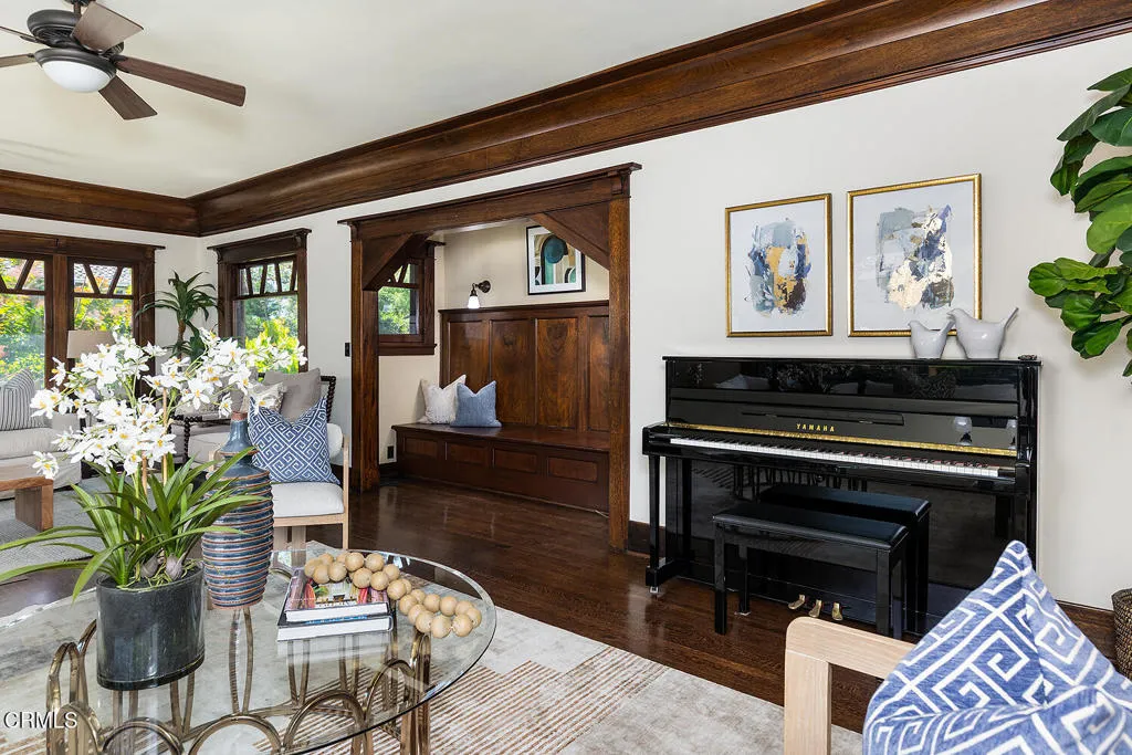 1361 Ridge Way, Pasadena, CA, 91106