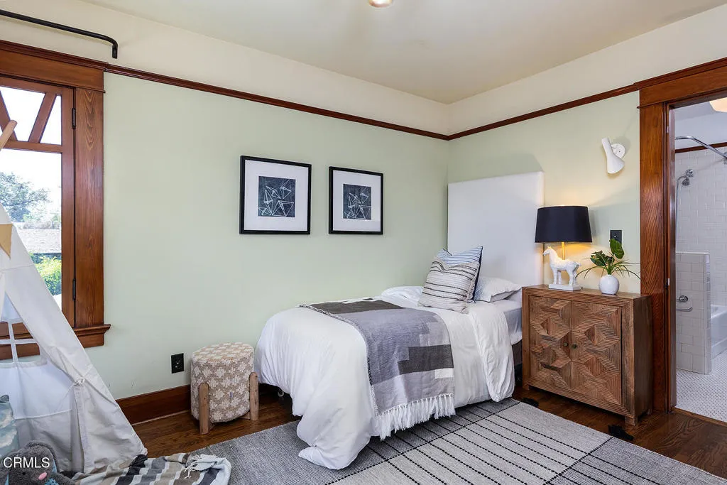 1361 Ridge Way, Pasadena, CA, 91106