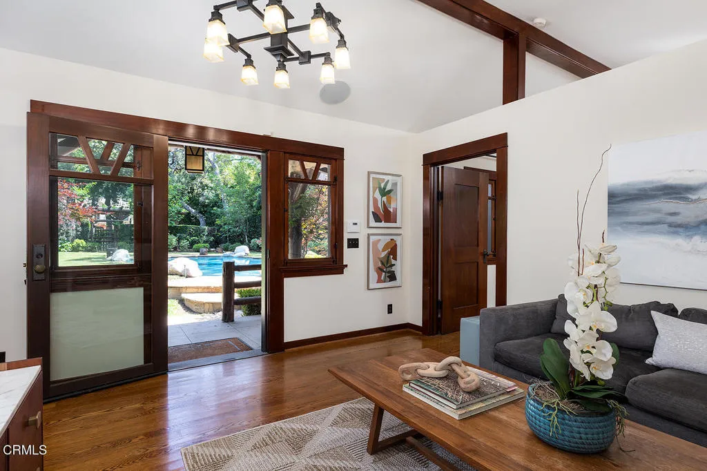 1361 Ridge Way, Pasadena, CA, 91106