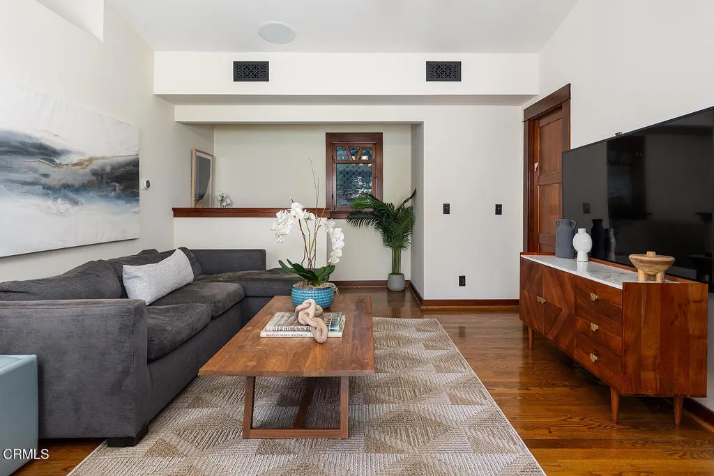 1361 Ridge Way, Pasadena, CA, 91106