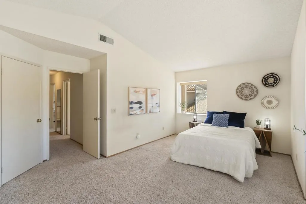 https://cdn.realtyfeed.com/cdn/127/306699937/ad08d029c29d5259b331009a9b3133ca.webp