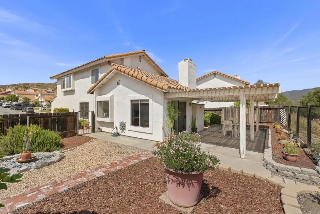 https://cdn.realtyfeed.com/cdn/127/306699937/bed11d184999be815a082ca6db875144.webp